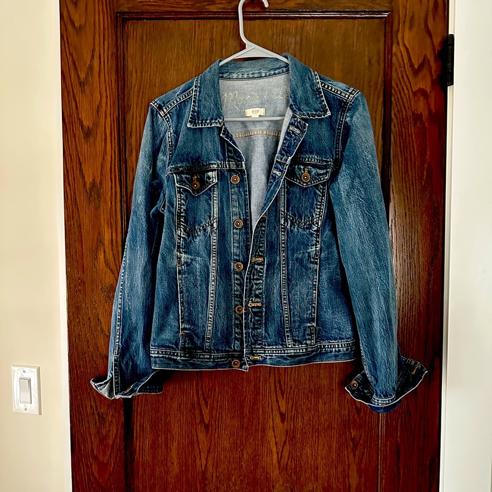 Women's Madewell Fitted Denim Jacket - Size M